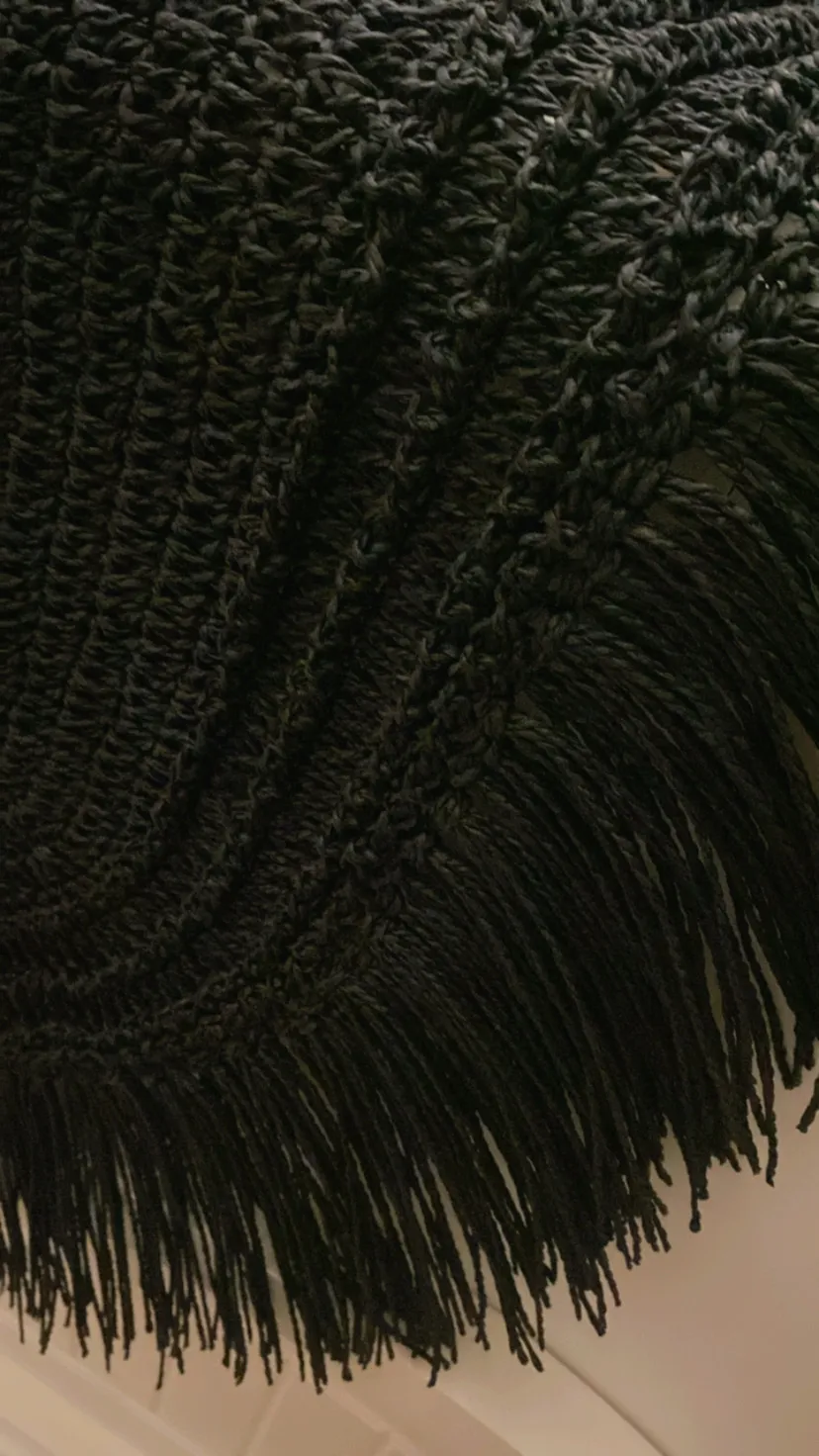 Siyah Makrome Ranır - Püsküllü, Bohem Stil Masa Örtüsü 140cm