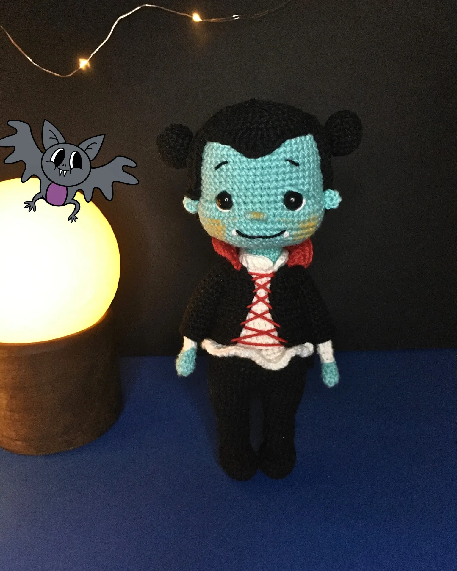 Örme Vampir Amigurumi Oyuncak Bebek - Cadılar Bayramı Hediyesi