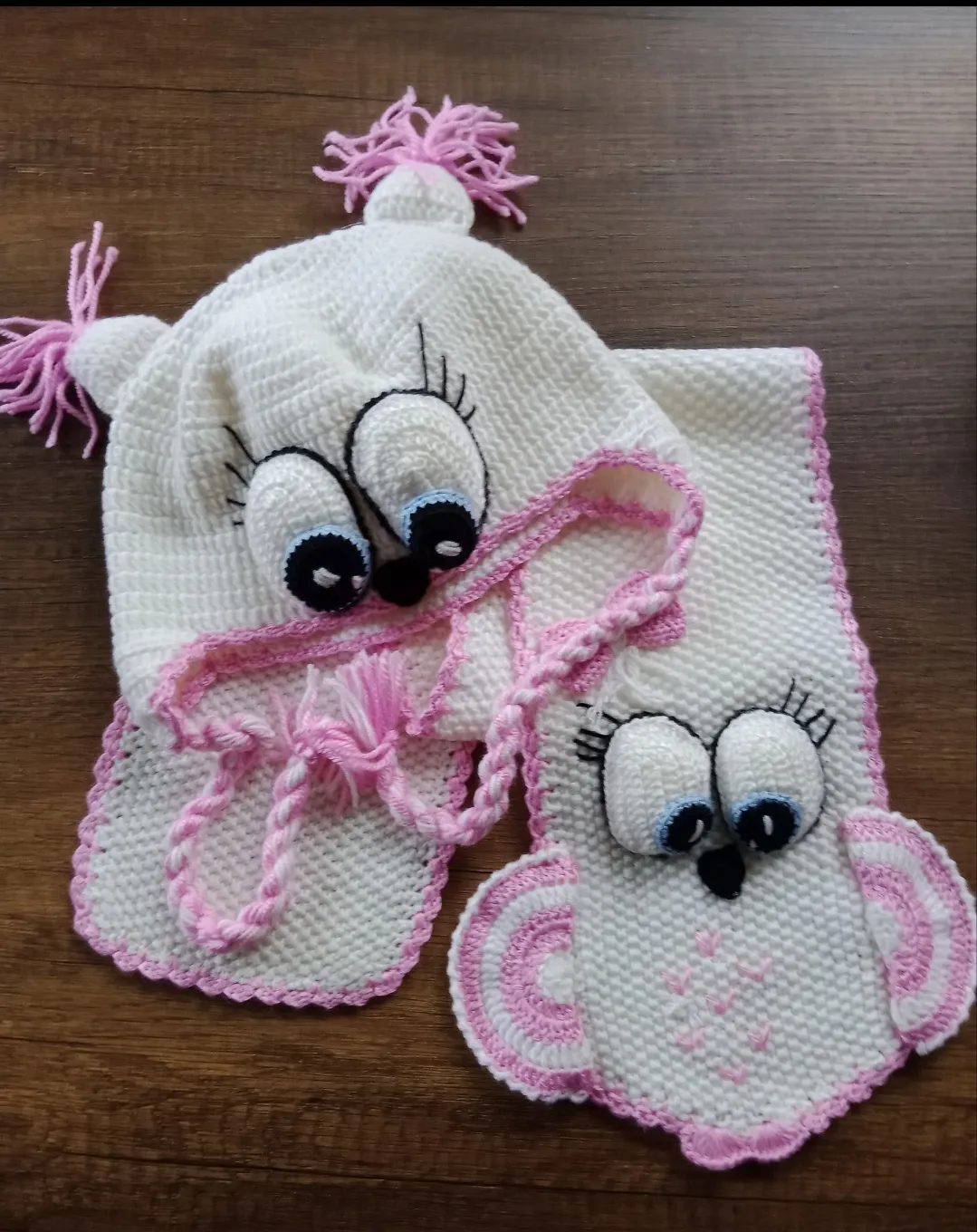 Beyaz Örgü Baykuş Desenli Çocuk Atkı Şapka Takımı - El Emeği