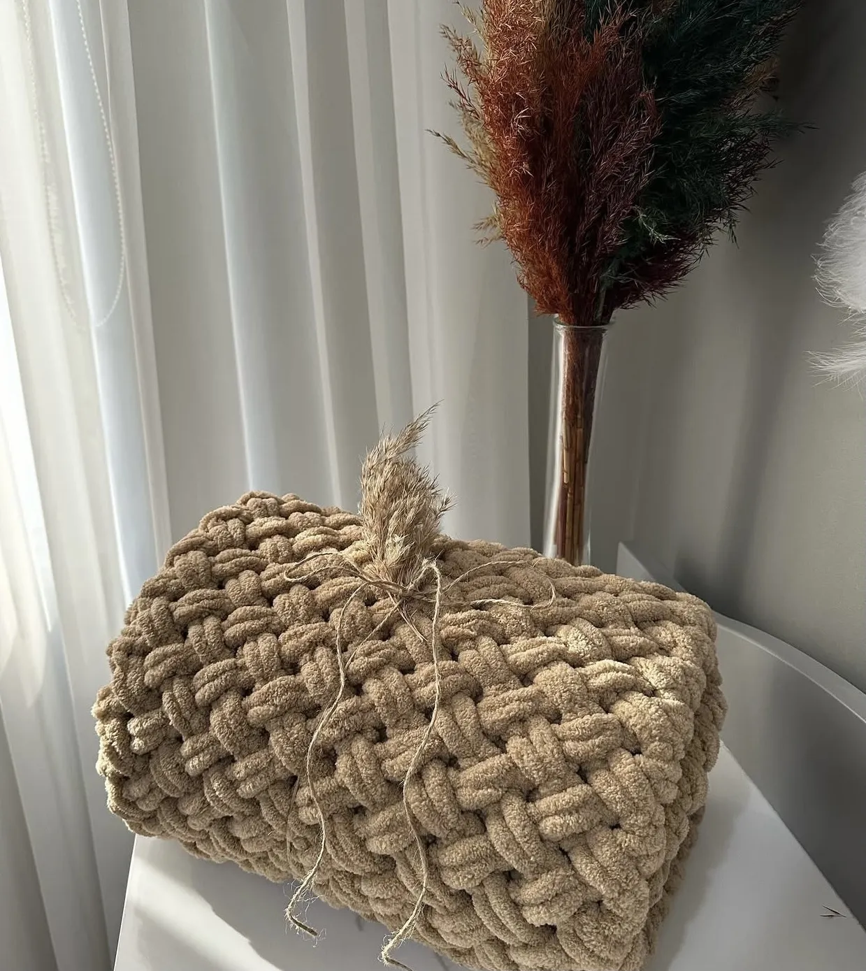 Bej Renkli Puffy Bebek Battaniyesi - El Örgüsü Yumuşacık