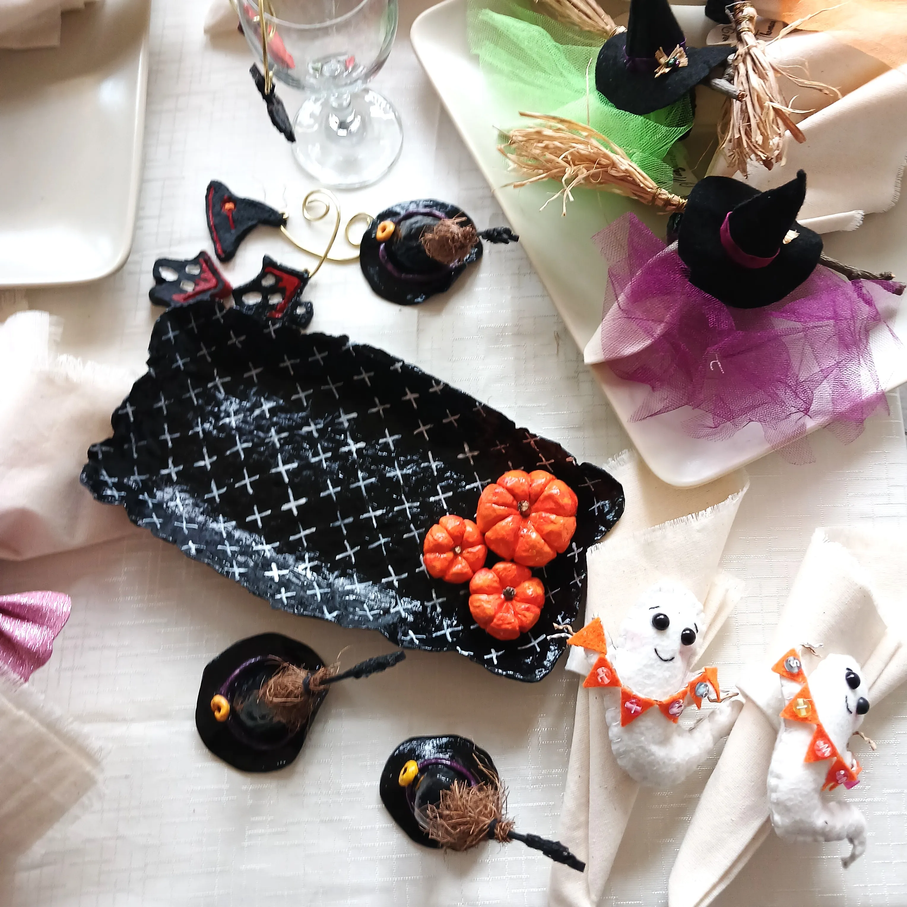 Siyah Balkabağı Temalı Dekoratif Sunum Tabağı - El Yapımı