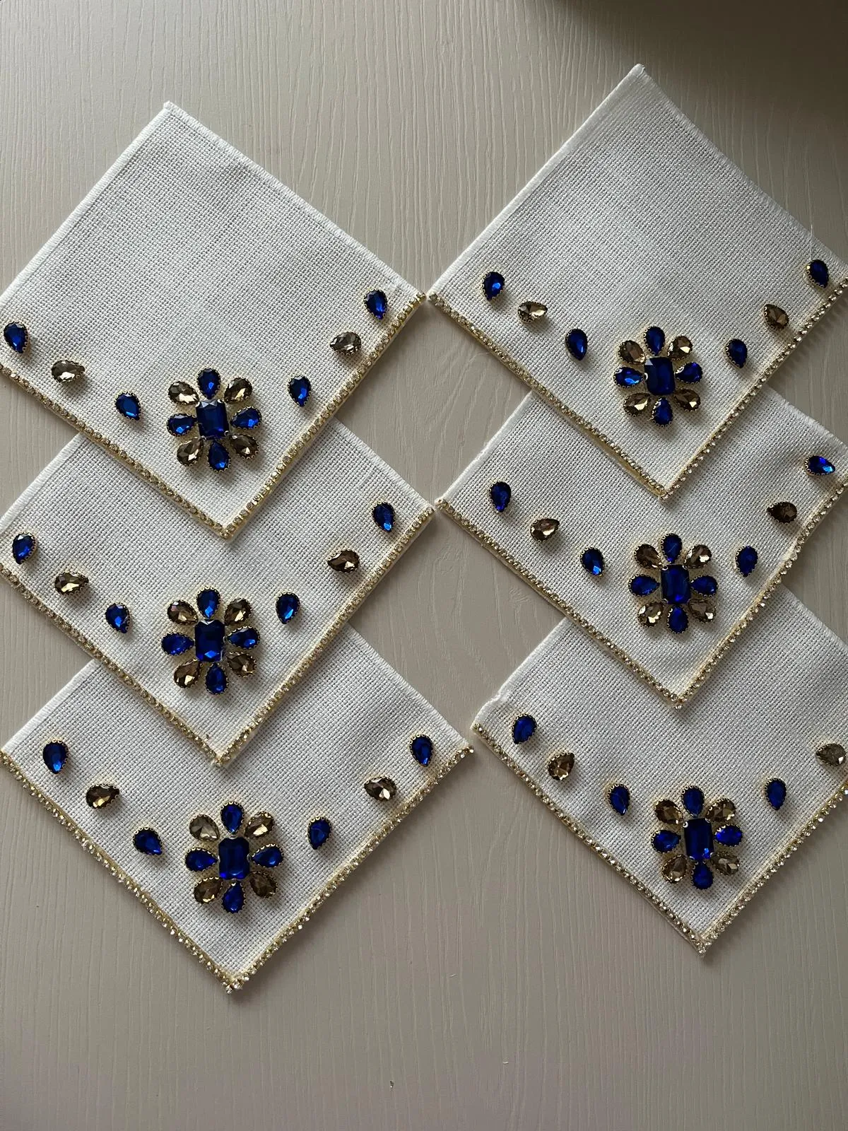 Mavi Taşlı Gold Detaylı Kahve Sunum Peçetesi (6’lı Set)