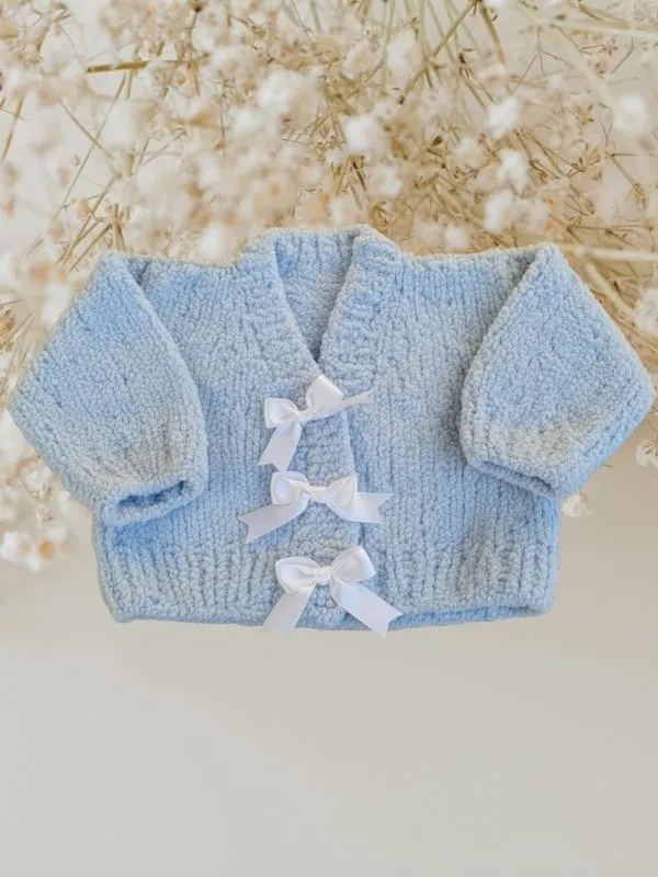 Kurdele Detaylı El Örgüsü Bebek Hırkası Yumuşak Tasarım Baby Shower (12-24 Ay)