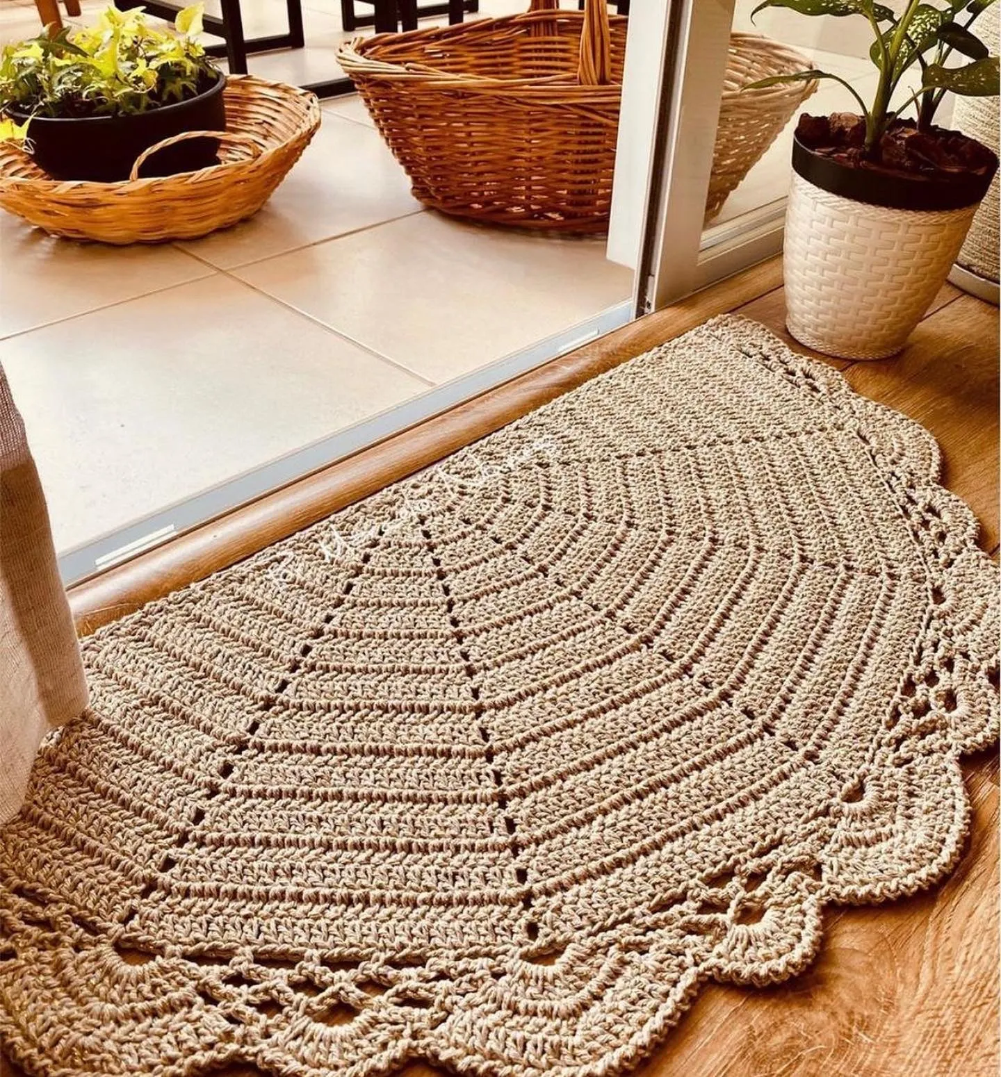 Bej Renkli Yuvarlak Örgü Pas Pas - El Emeği Göz Nuru