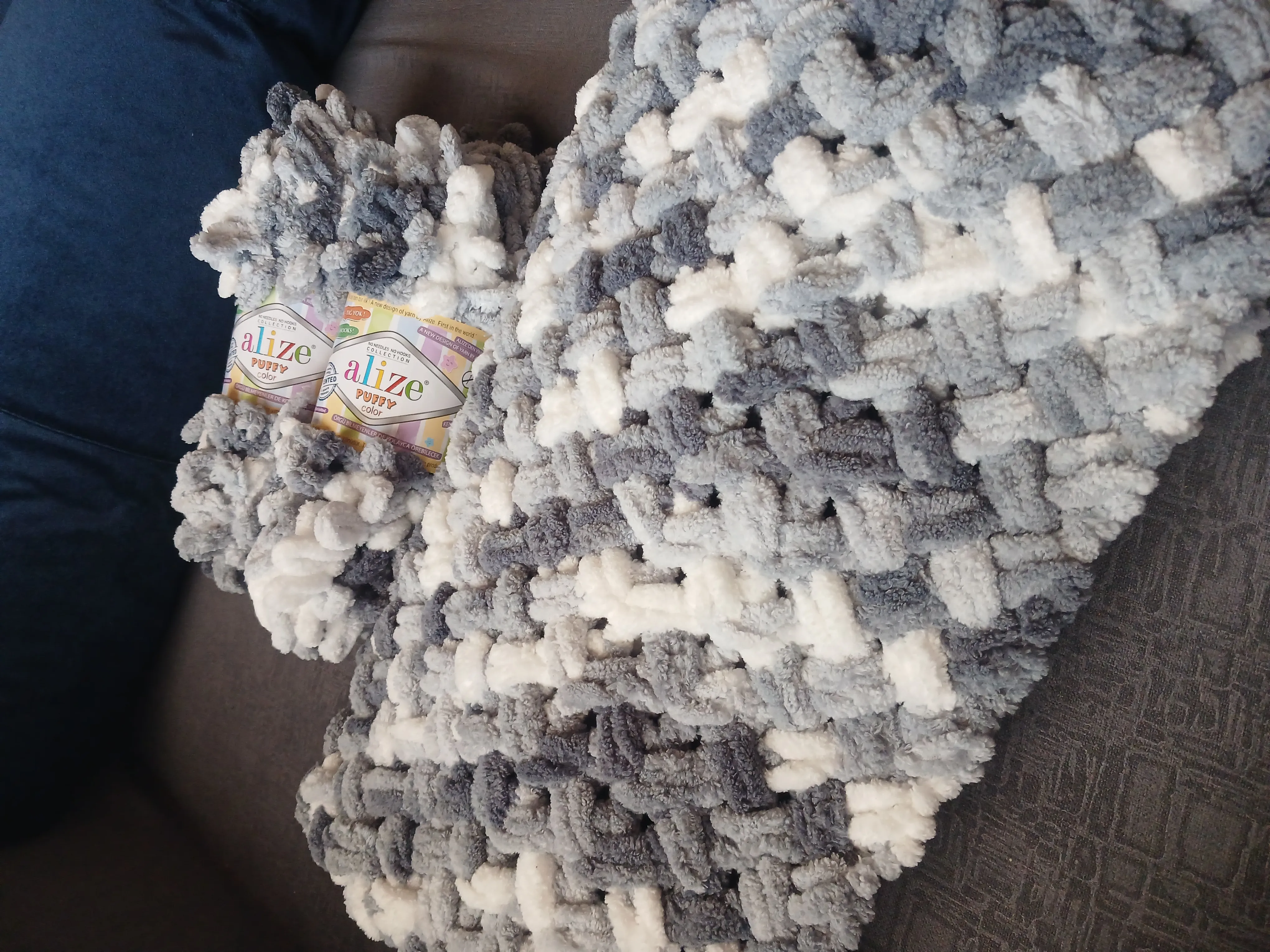 Alize Puffy Gri-Beyaz Bebek Battaniyesi - Yumuşak Dokulu ve Sıcak Tutan