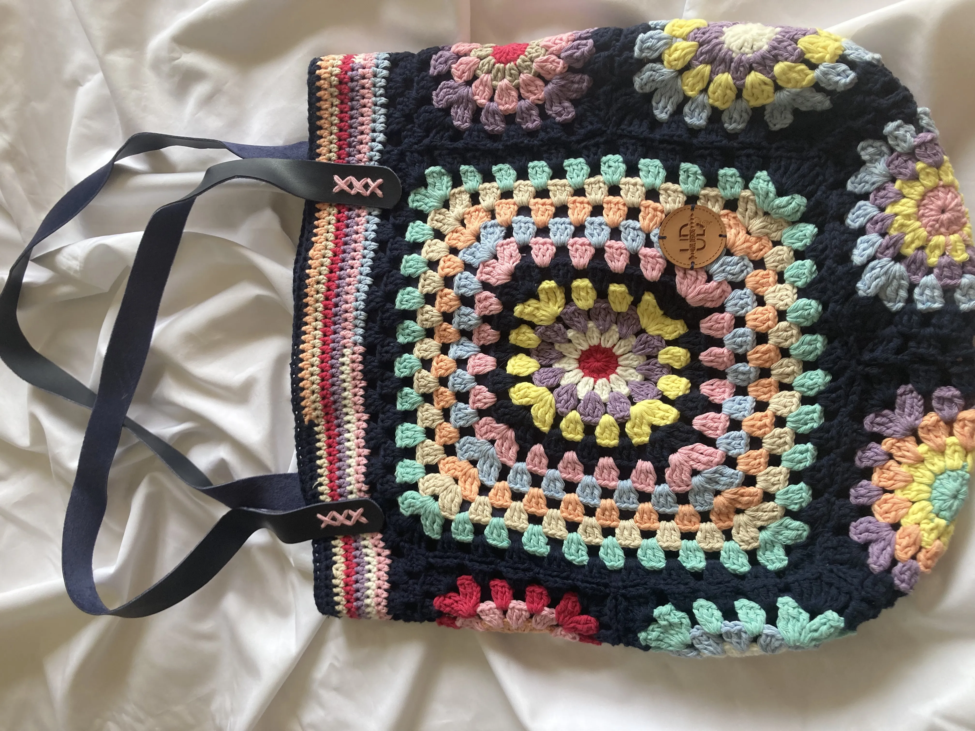 Örgü Motifli Kol Çantası - Lacivert ve Pastel Tonlarda El Emeği