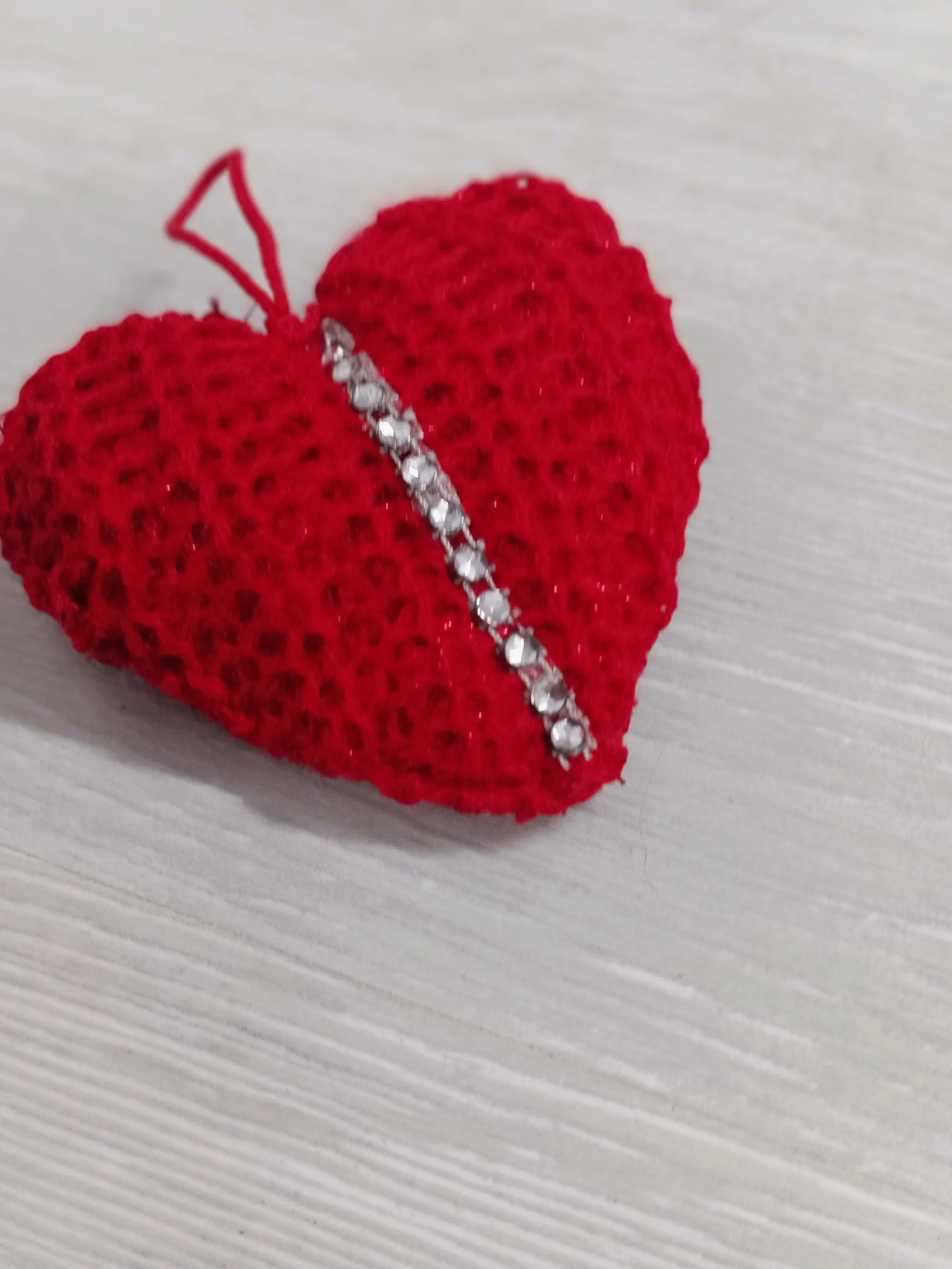 ❤️ El Örgüsü Mini Kalp Aksesuar | Kırmızı Taş Detaylı Sevimli Charm