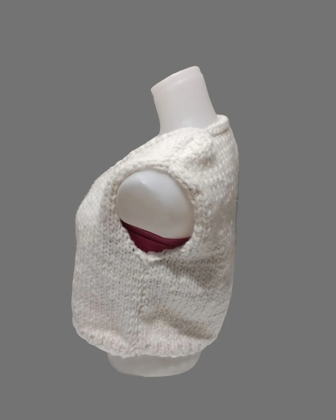 Krem Rengi Yün Örgü Yelek - Kahverengi Detaylı Düğmeli, El Örgüsü