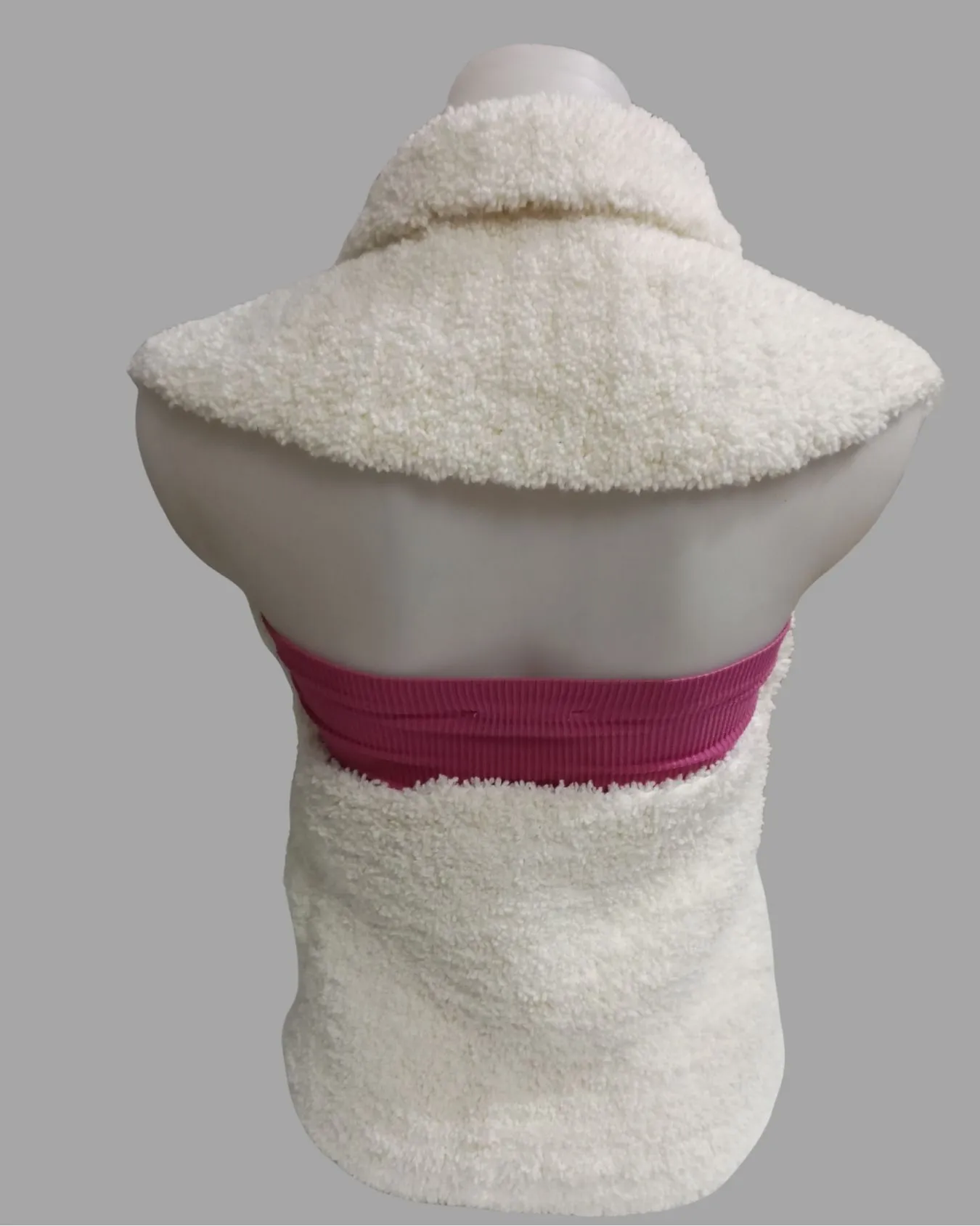 Krem Rengi Kuzu İpten Bohem Tarzı Örgü Yelek - El Örgüsü