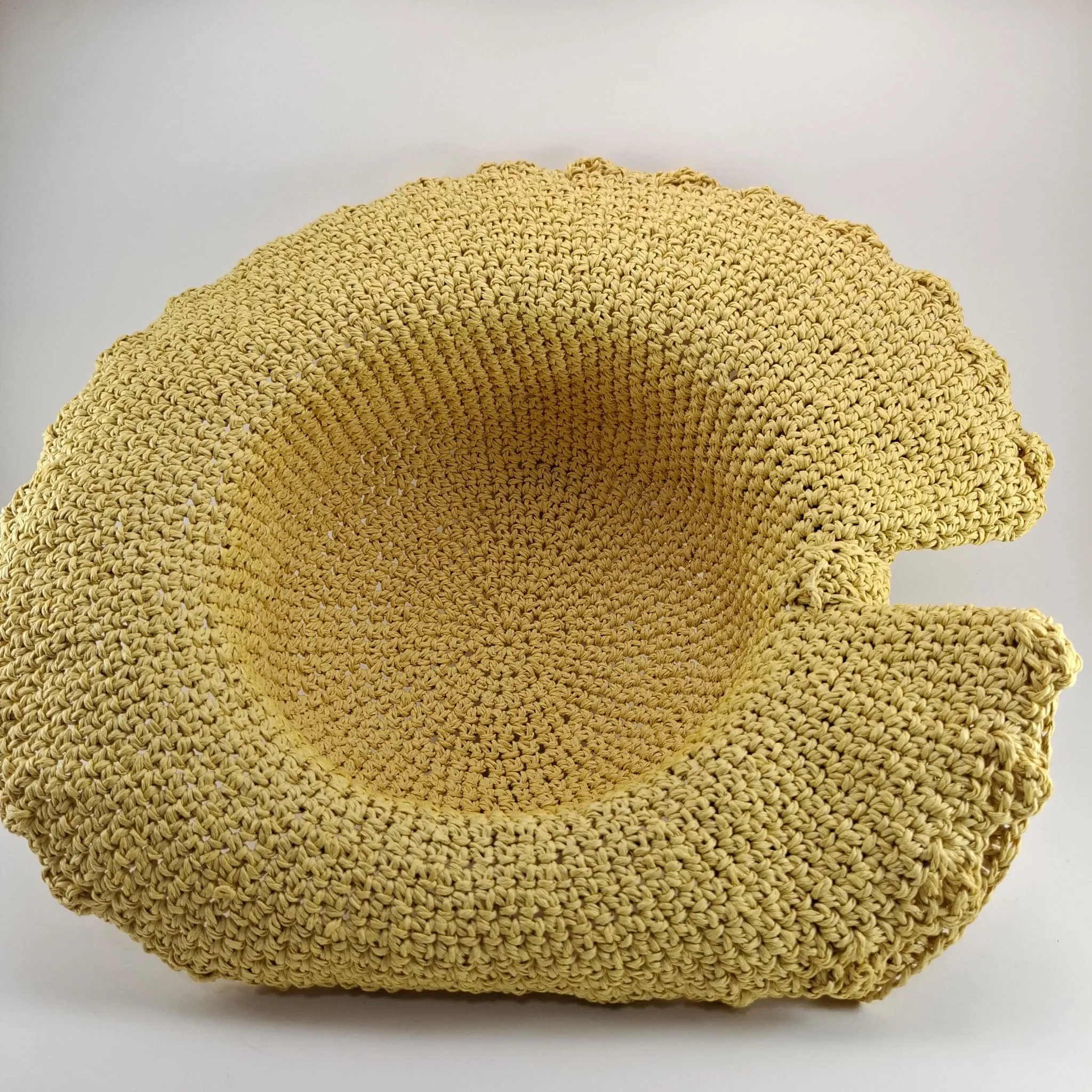 Hasır Görünümlü Kağıt İpten Fiyonklu Şık Kadın Şapka