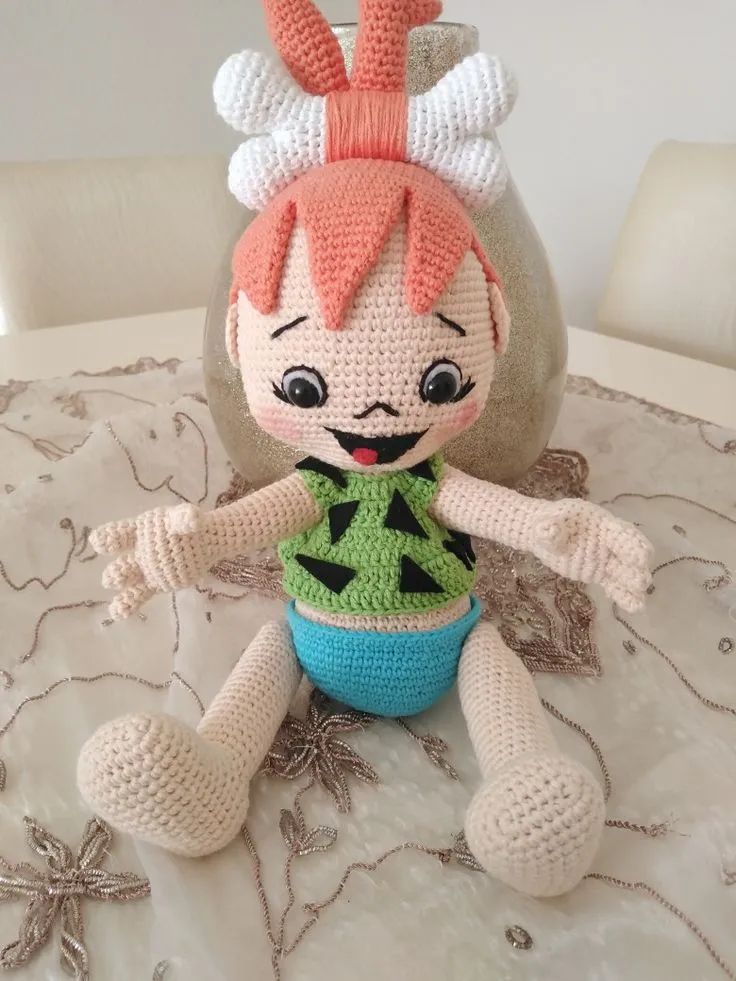 Turuncu Saçlı Bebek - El Örgüsü Oyuncak Bebek