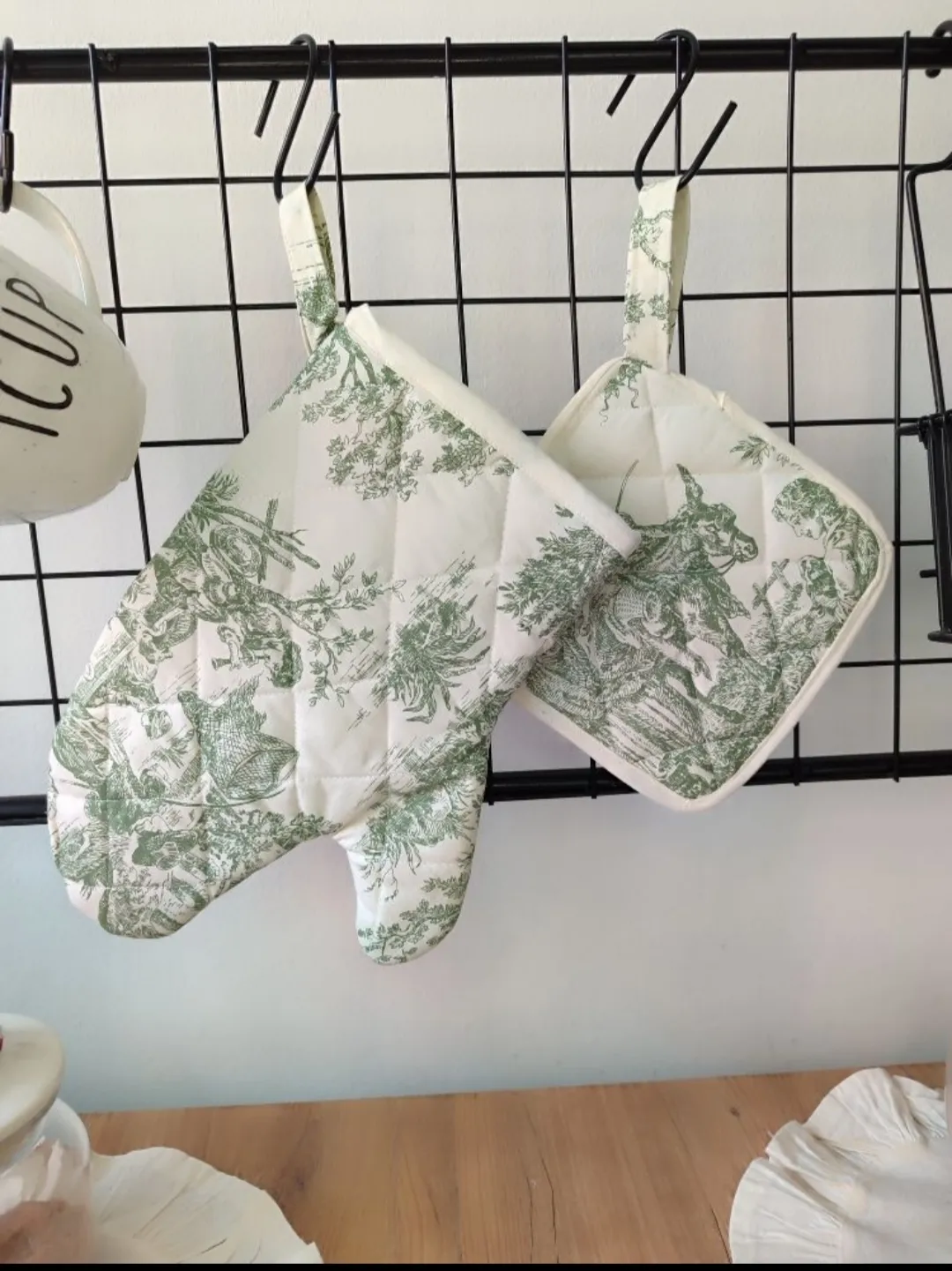 Yeşil Vintage Desenli Fırın Eldiveni ve Tutacak Seti | Isı Geçirmez Poplin Mutfak Seti