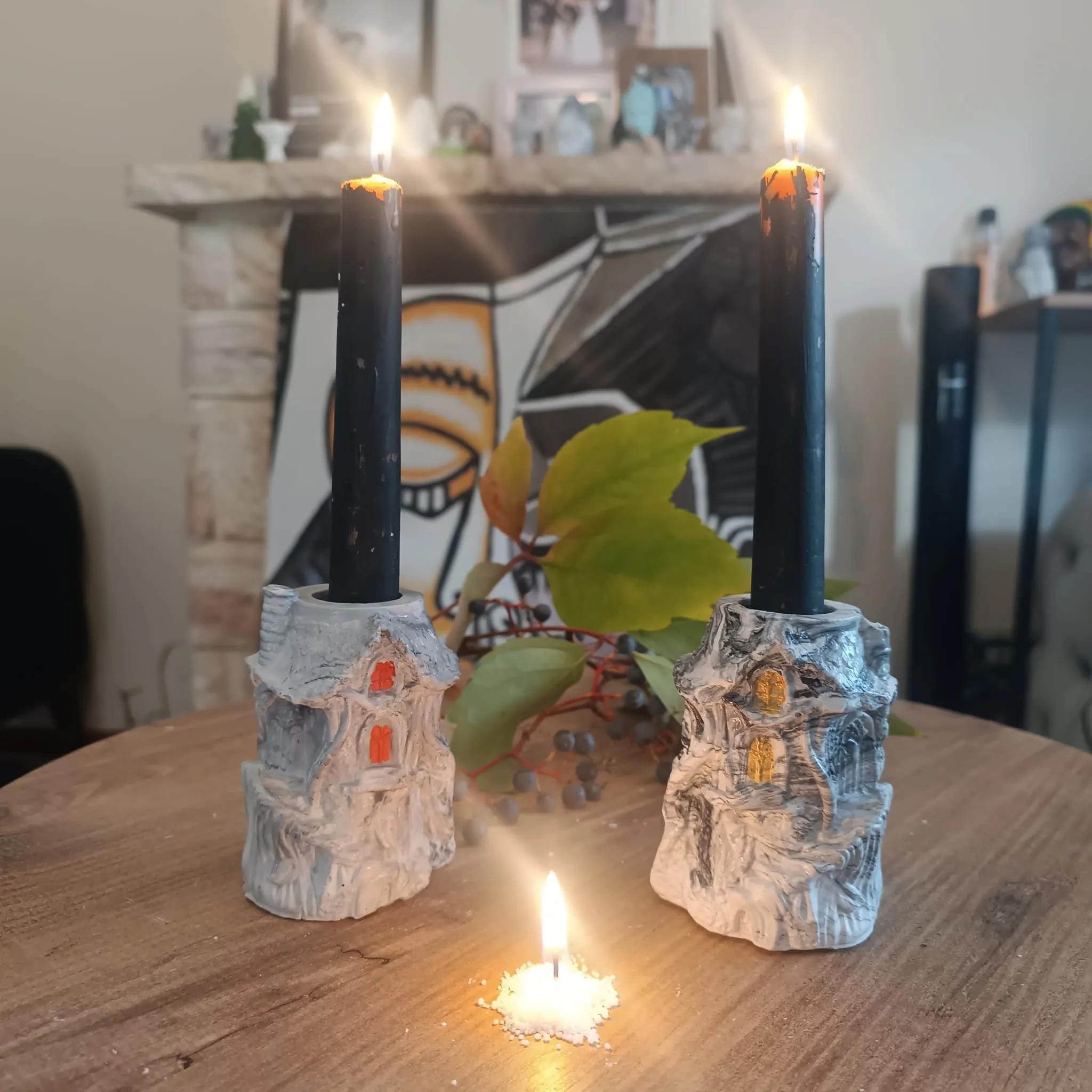 Dekoratif Ev Figürlü Şamdan Seti - 2'li El Yapımı Mumluk