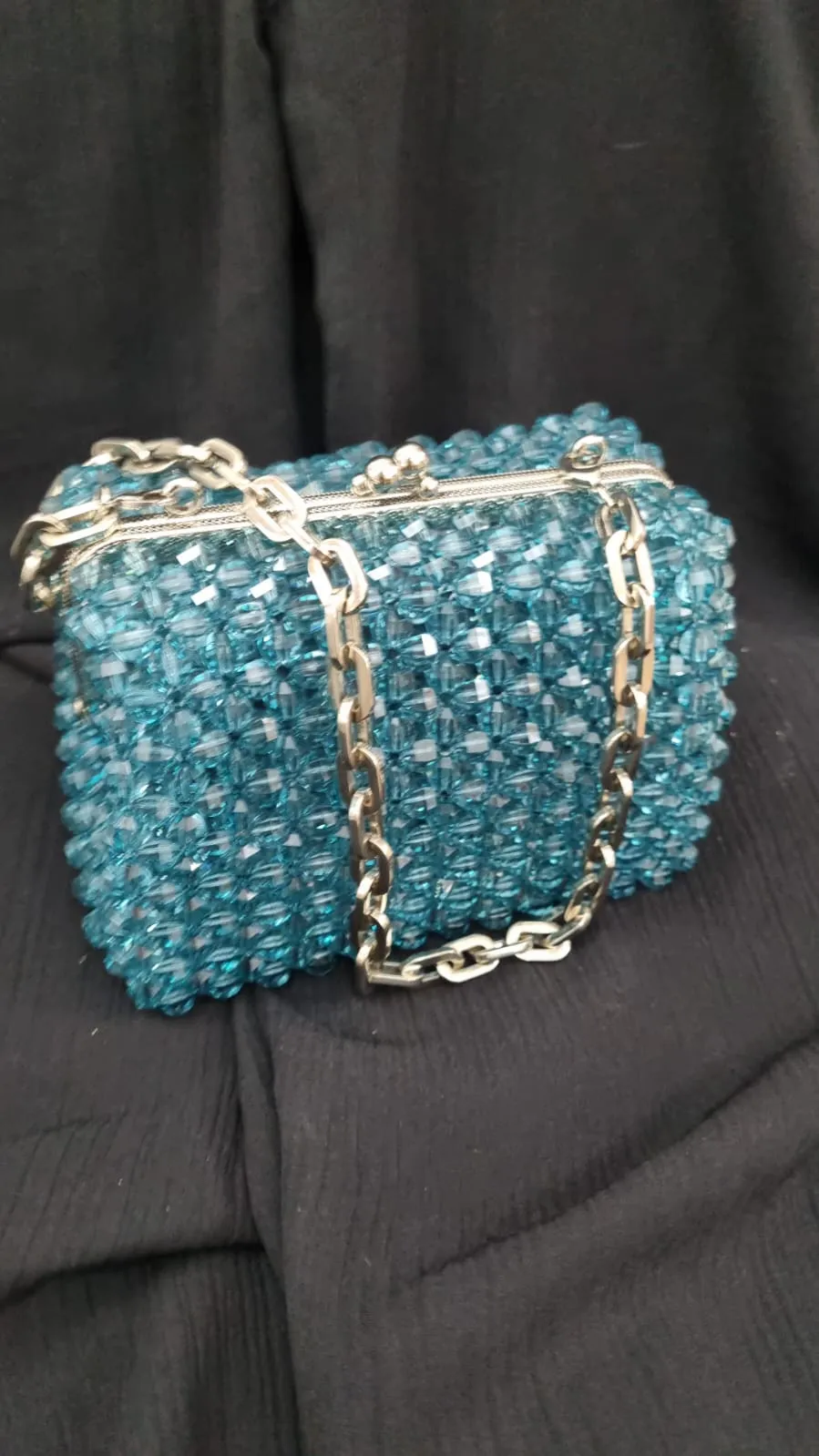 Turkuaz Şeffaf Kristal Boncuklu Zincir Askılı Çanta - El Yapımı