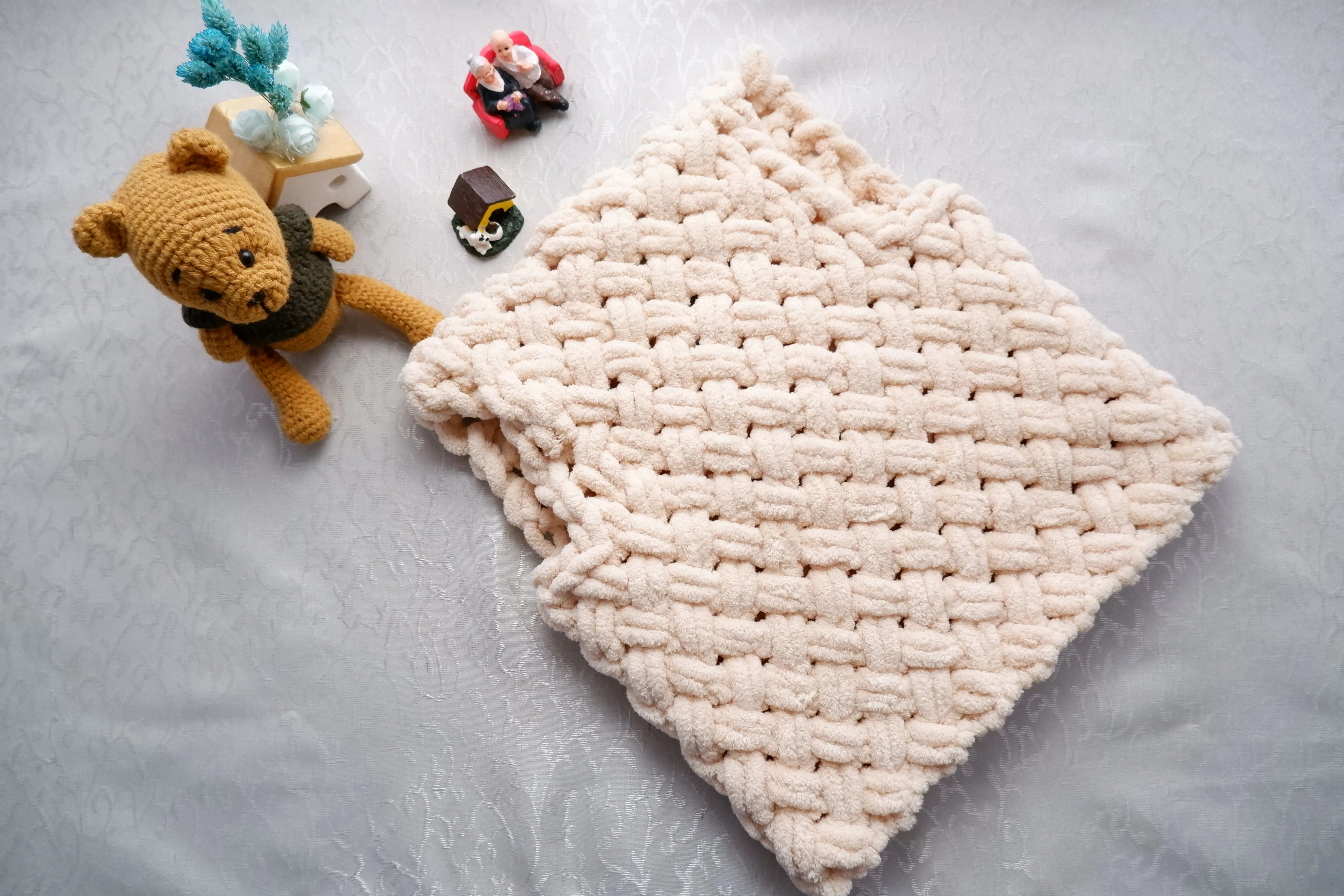 Alize Puffy İpten Çocuk Yeleği (4-5 Yaş) - El Emeği Örgü