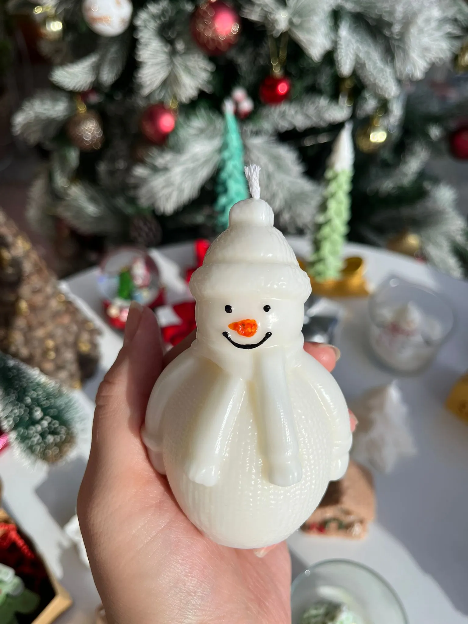 Kış Tatlısı  – Kardan Adam Mum (Tarçın, Vanilya ve Elma Aromalı )