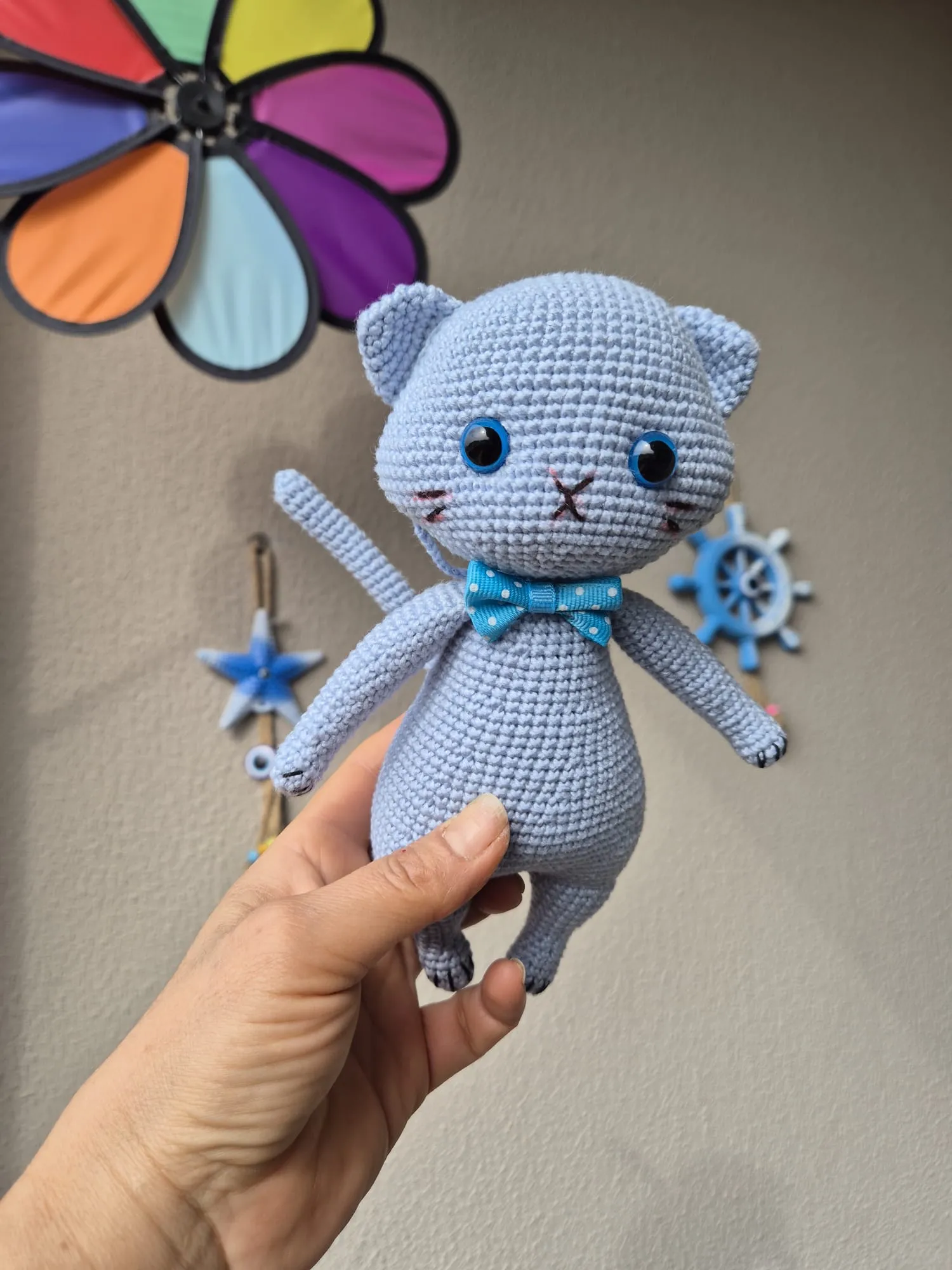 Mavi Amigurumi Kedi Oyuncak - El Örgüsü Çocuk ve Bebek Hediyesi