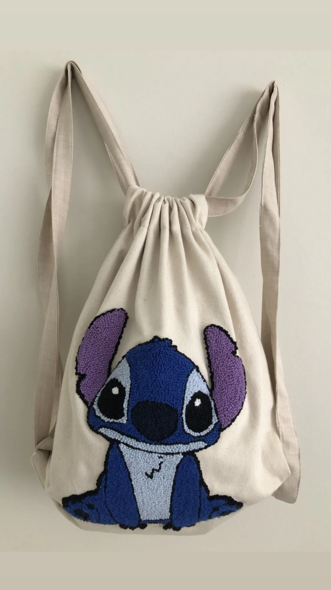 Stitch Desenli Krem Sırt Çantası - Punch Nakışı El Emeği