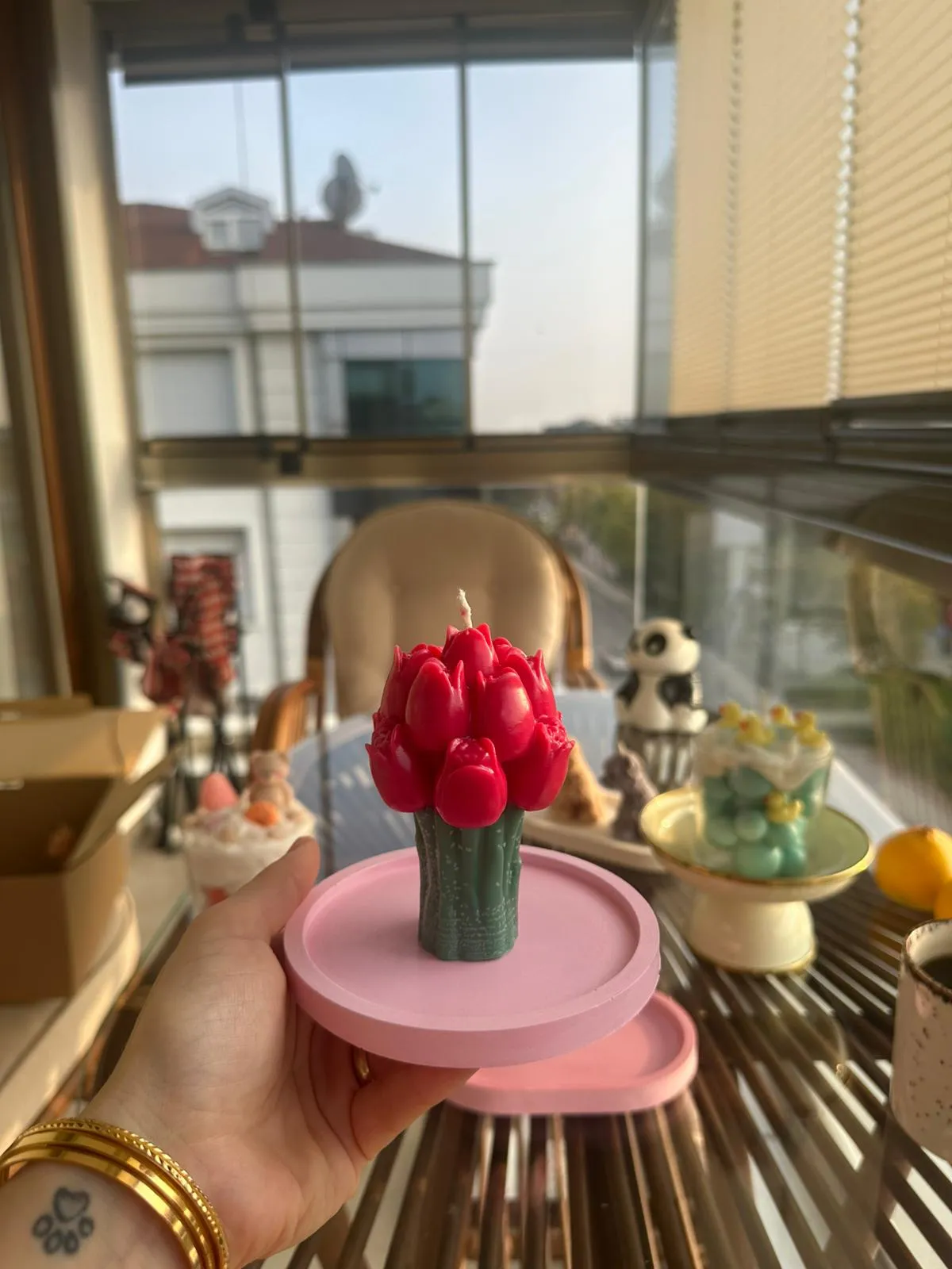 Kırmızı Lale Buketi Mum - Dekoratif Soya Mum El Yapımı