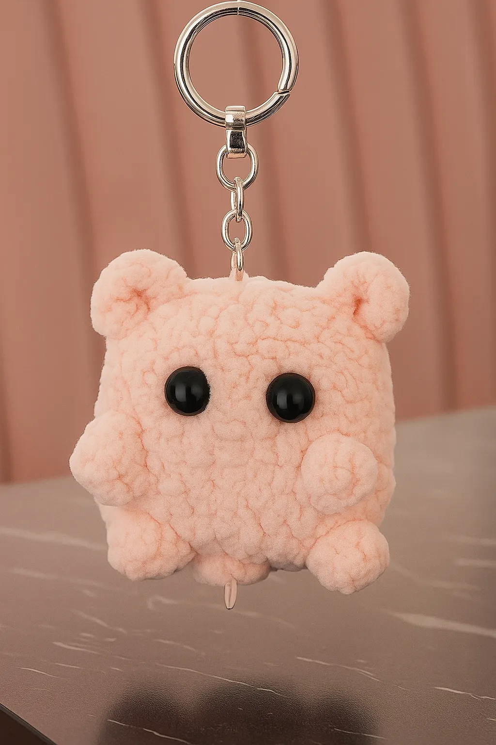 Pembe Kadife İpten Örülmüş Minnoş Ayıcık Anahtarlık - El Emeği