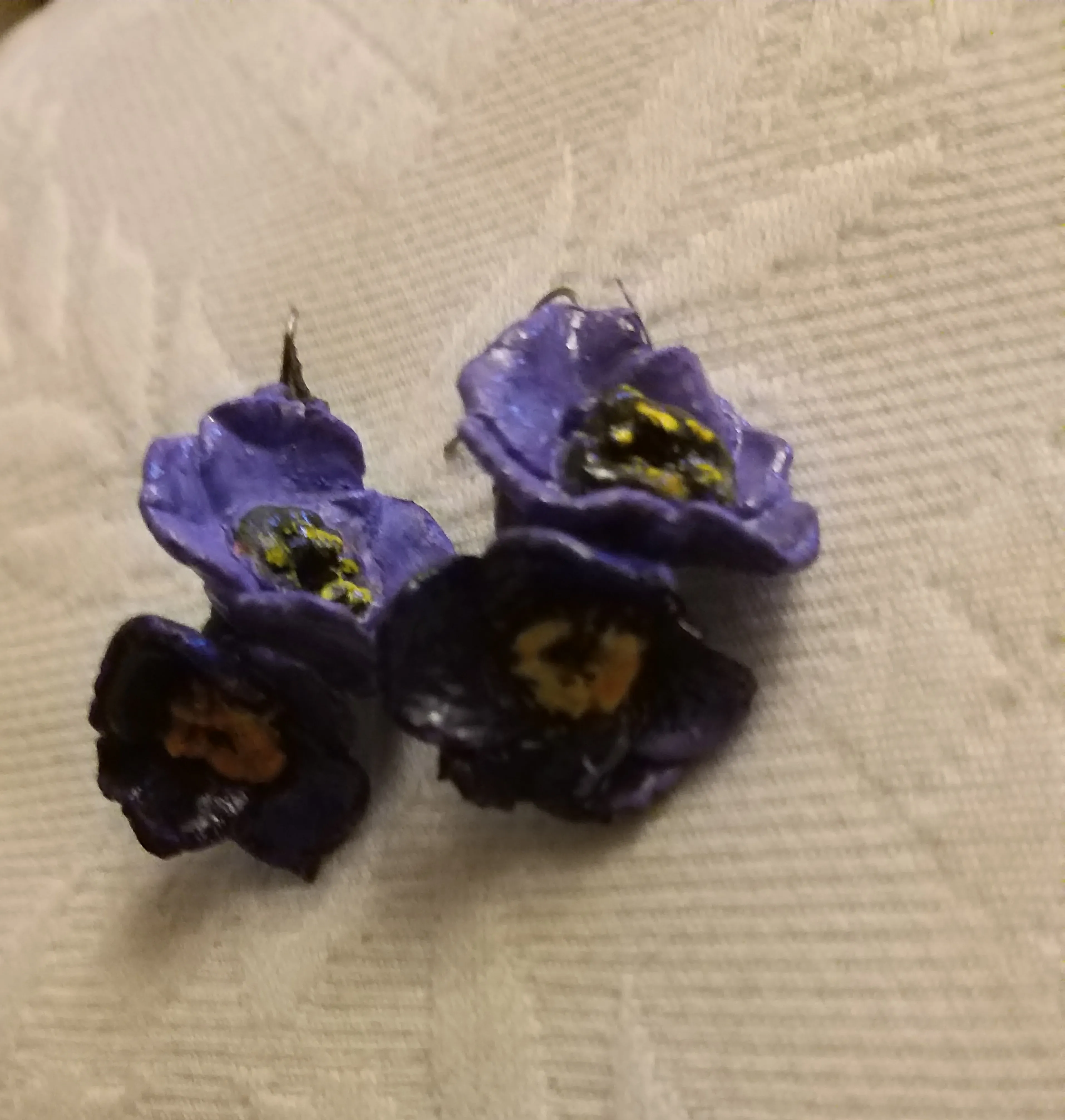 Mor Gül ve Menekşe Tasarımlı Soğuk Seramik Takı Seti - El Sanatı