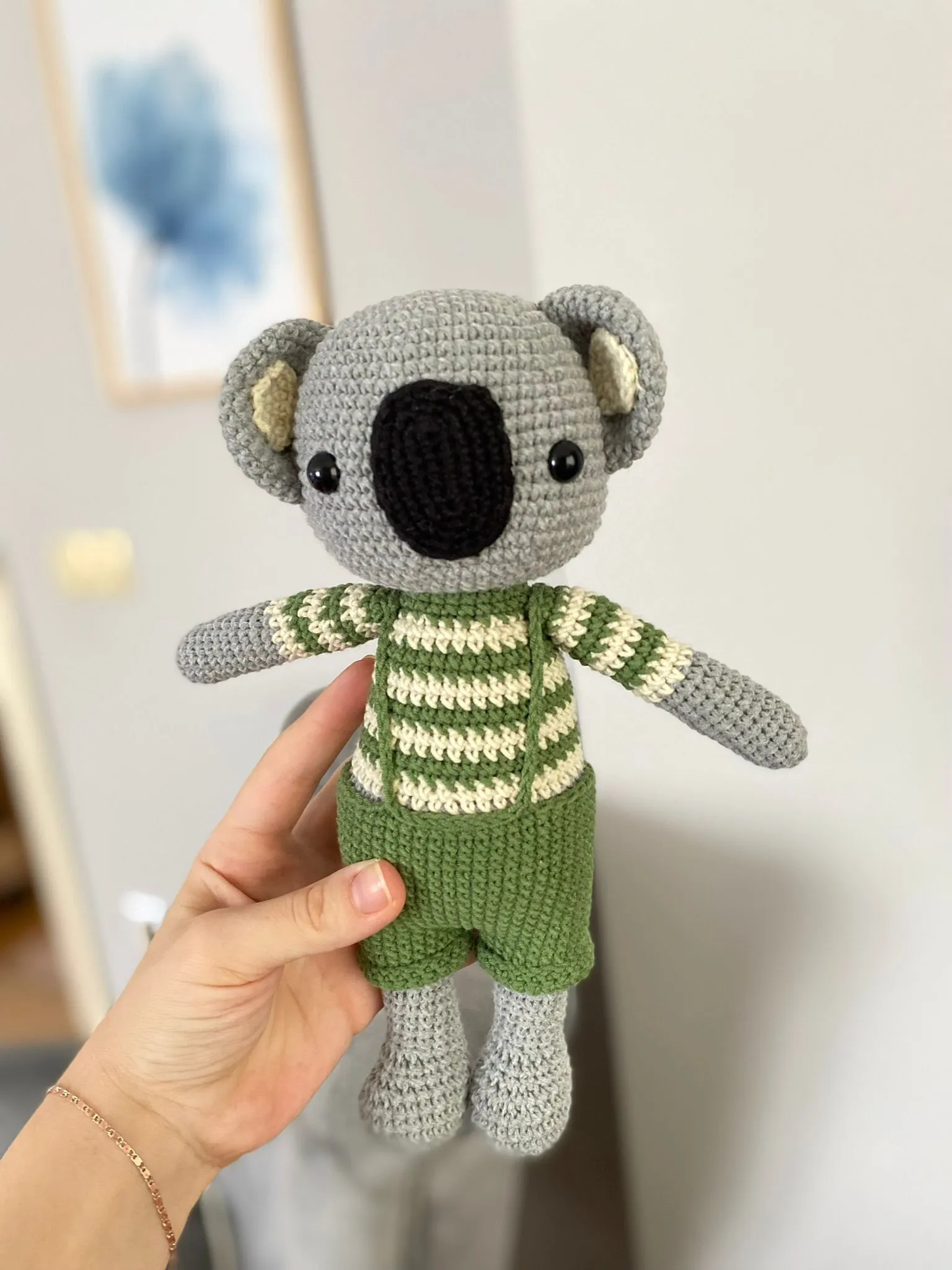 Amigurumi Yeşil Tulumlu Koala