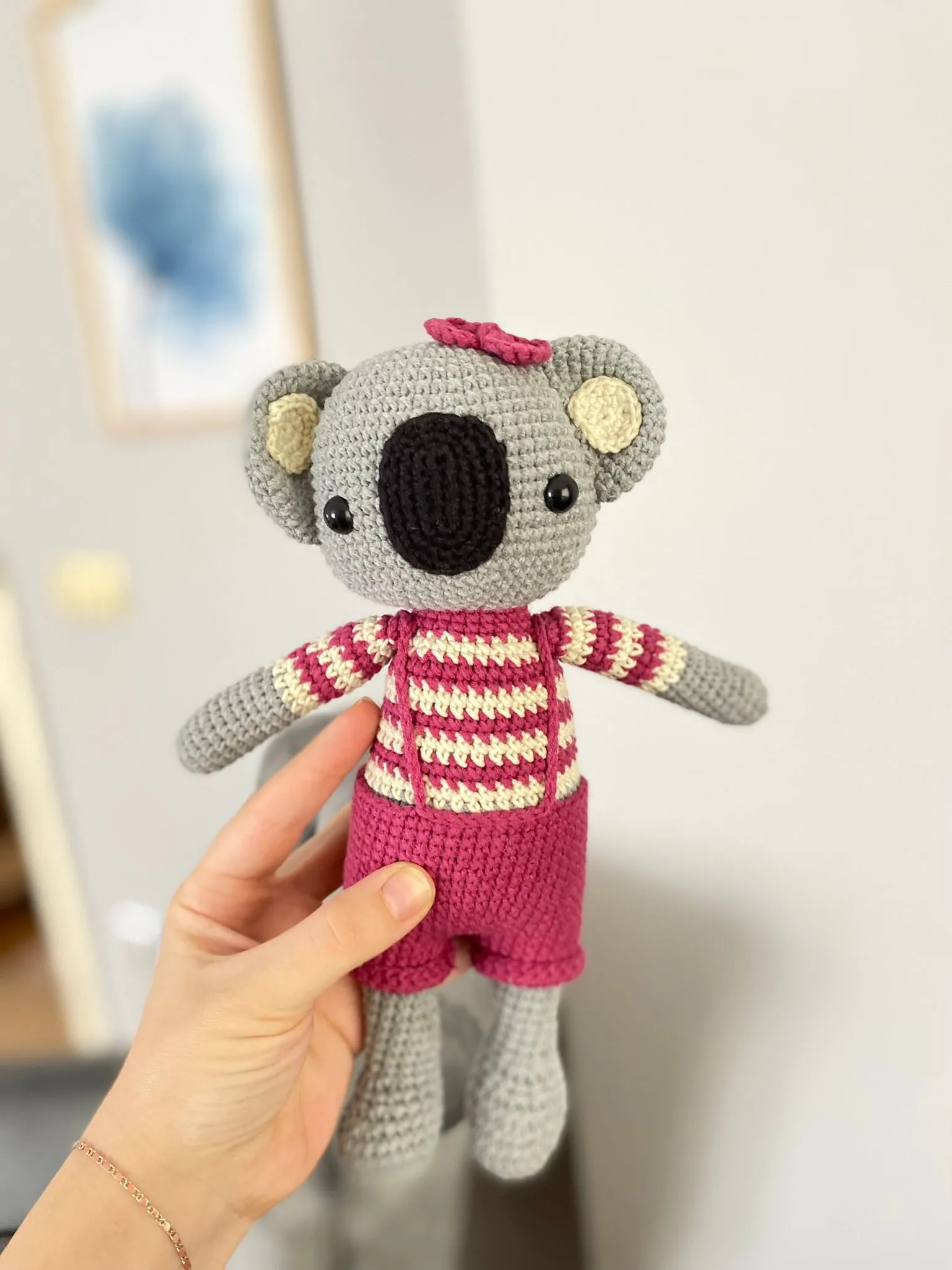 Amigurumi Pembe Tulumlu Koala