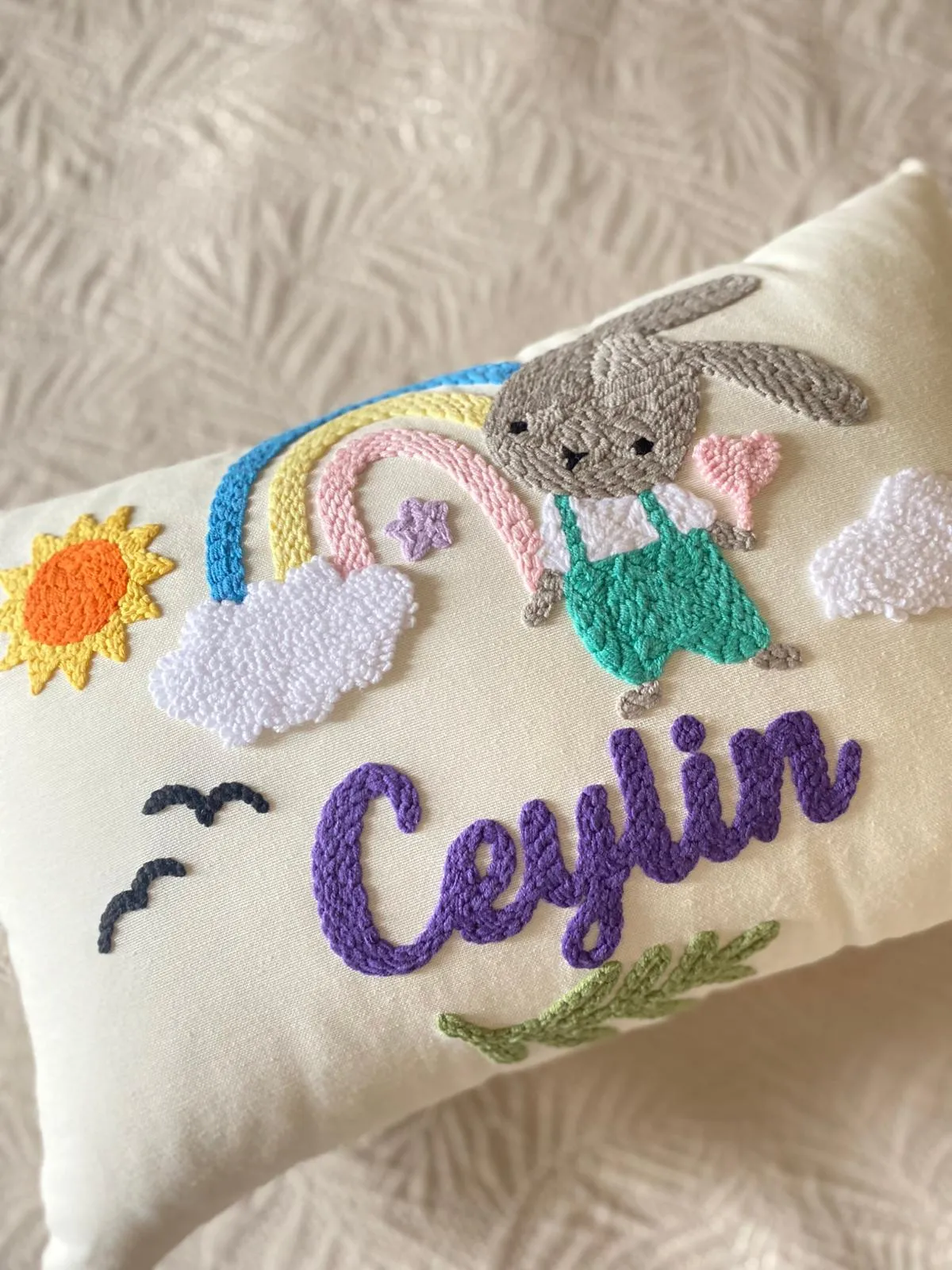 Kişiye Özel Nakışlı Bebek Odası Dekoratif Yastık - El Yapımı