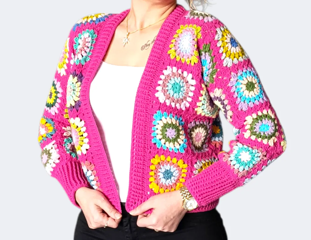 Pembe Gökkuşağı Motifli Pamuklu Örgü Hırka - 36-40 Beden Aralığı