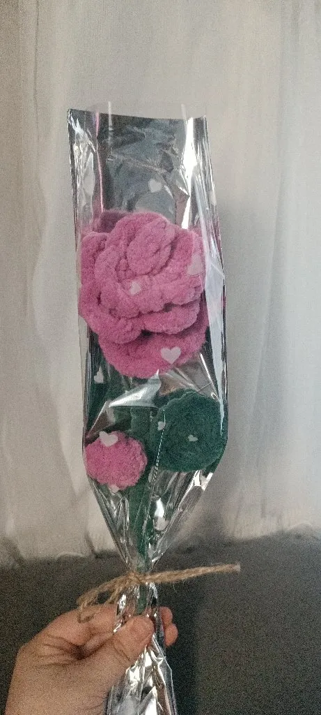 Pembe Örgü Gül Buketi - Dekoratif Hediye, El Yapımı Çiçek