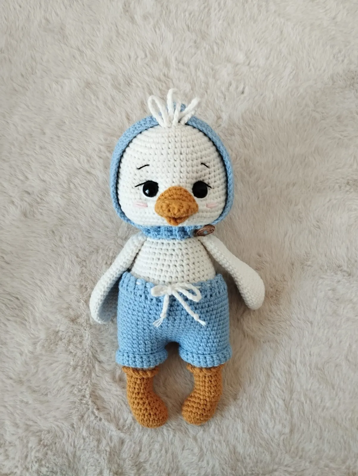 Mavi Şortlu Amigurumi Ördek Bebek Oyuncak - El Yapımı Hediye