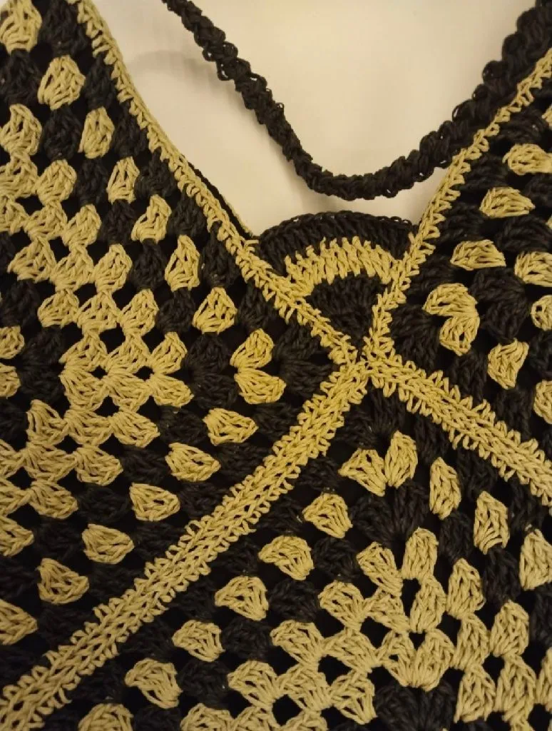 Siyah ve Sarı Renkli Örgü Zarf Çanta - Astarlı ve Çıtçıtlı