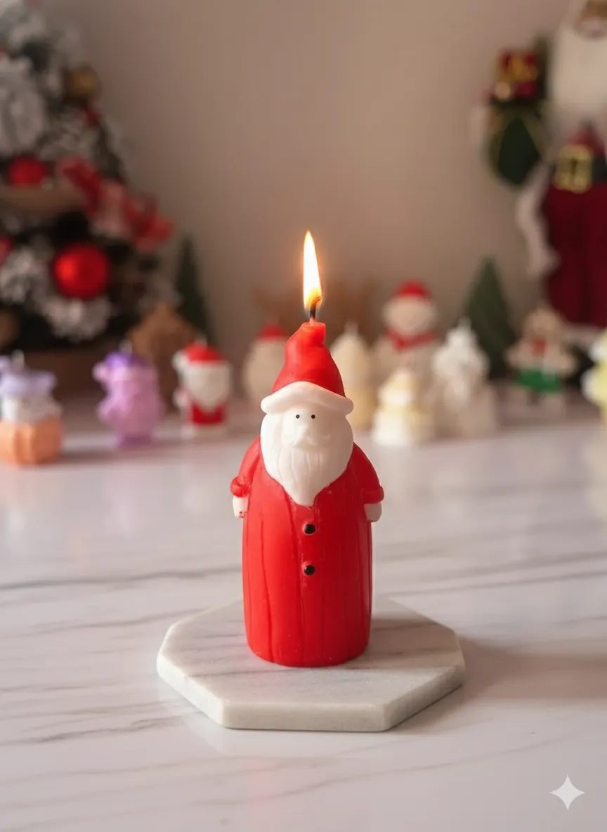 Noel Baba Şeklindeki Dekoratif Soya Wax Mum