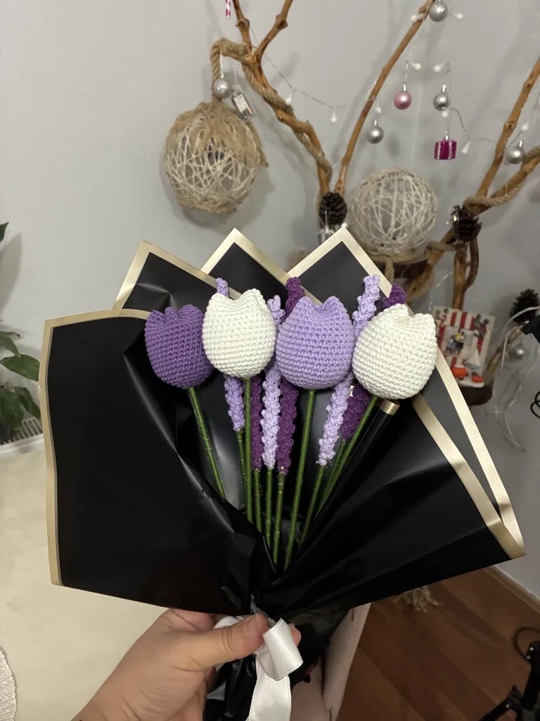 Örgü Lale ve Lavanta Buketi - Solmayan Dekoratif Çiçek Aranjmanı