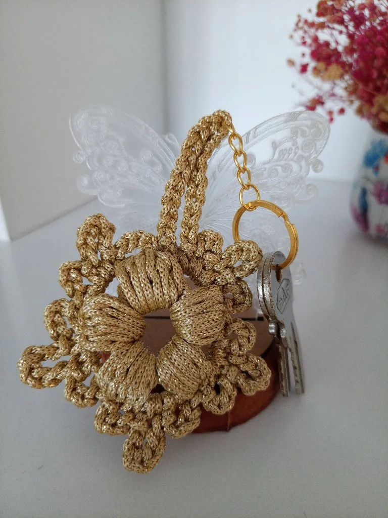 El Örgüsü Gold Makrome Kar Tanesi Anahtarlık