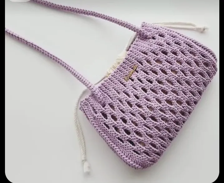 Lila Örgü Omuz Çantası - Delikli Model, 24x18 cm - El Emeği