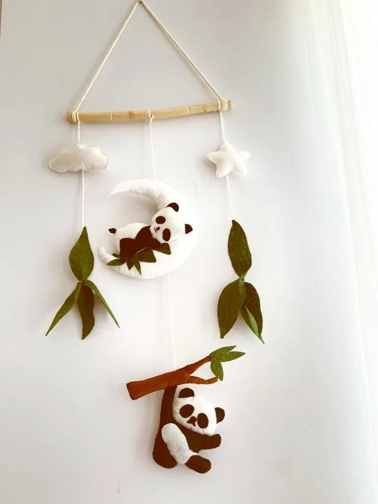 Keçe Uyuyan Panda Bebek Odası Duvar Süsü - El Yapımı