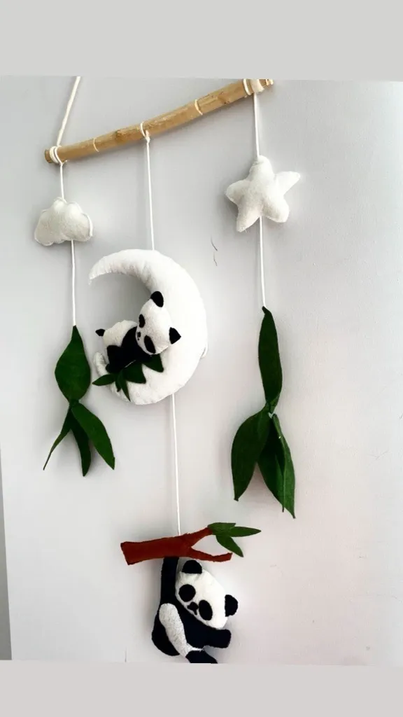 Keçe Uyuyan Panda Bebek Odası Duvar Süsü - El Yapımı