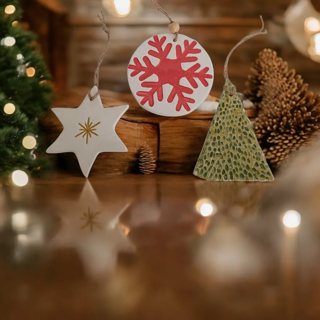 Seramik Yılbaşı Ağacı Süsü Seti - Yıldız, Çam Ağacı ve Kar Tanesi