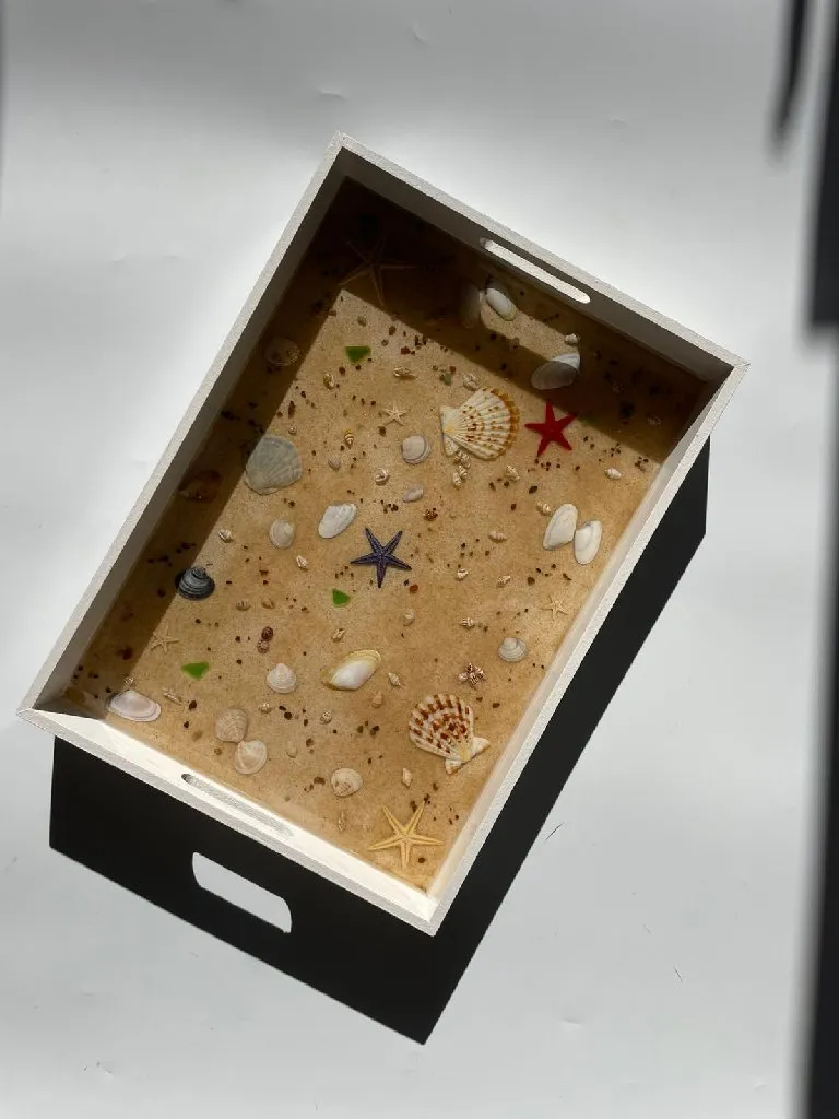 Ahşap Epoksi Tepsi - Gerçek Deniz Kabuklu ve Deniz Yıldızlı 35x25 cm