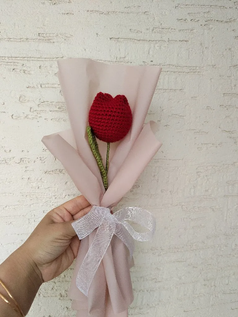 Kırmızı Örgü Lale Buketi - Pamuk İpliği ile El Emeği