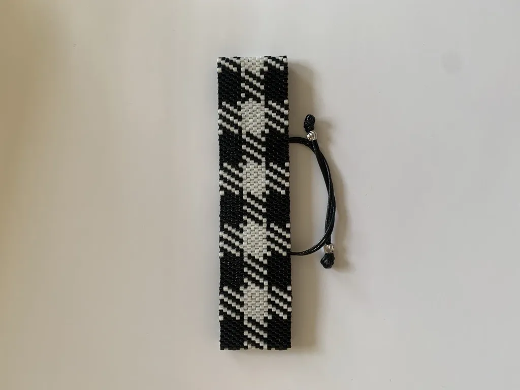 Siyah Beyaz Pötikare Desen Miyuki Boncuk Bileklik - El Yapımı