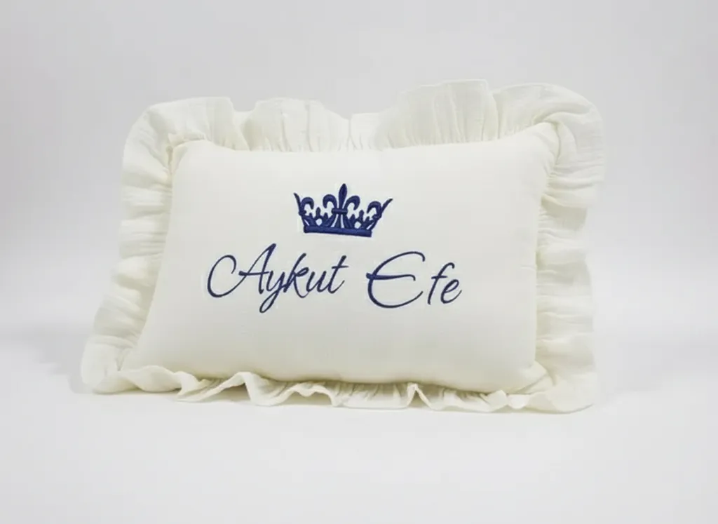 Müslin Takı Yastığı  - Nakışlı Bebek Kırlenti (30x45 cm)