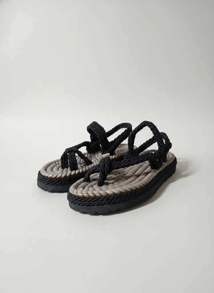 Siyah İpli Sandalet Terlik - Halat Tasarımlı, 39 Numara