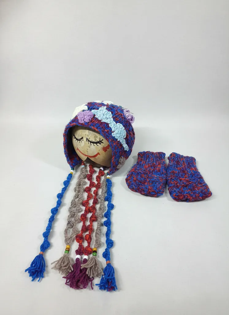 Renkli Yün Bere ve Parmaksız Eldiven Takımı - Püsküllü, El Emeği