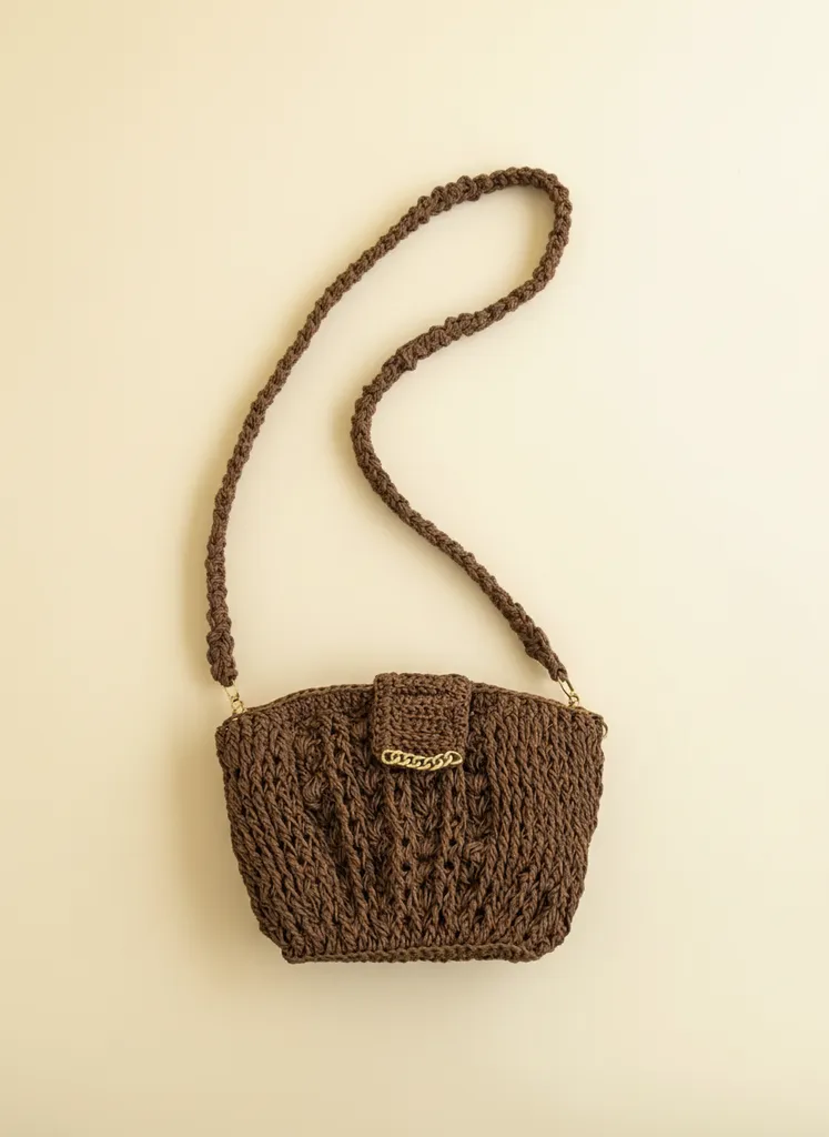 Kahverengi Örgü Omuz Çantası - Hasır Görünümlü, Zincir Detaylı