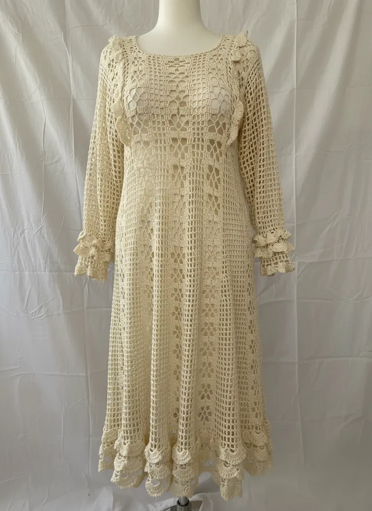 Krem Rengi Uzun Kollu Örgü Elbise - Koton İplikten El Emeği