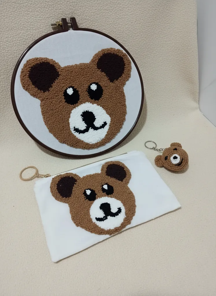 Ayıcık Desenli Punch İşleme Duvar Panosu, Kalemlik ve Anahtarlık Seti