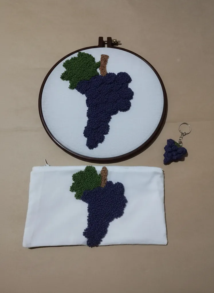 Üzüm Desenli Punch İşleme Duvar Panosu, Kalemlik ve Anahtarlık Seti