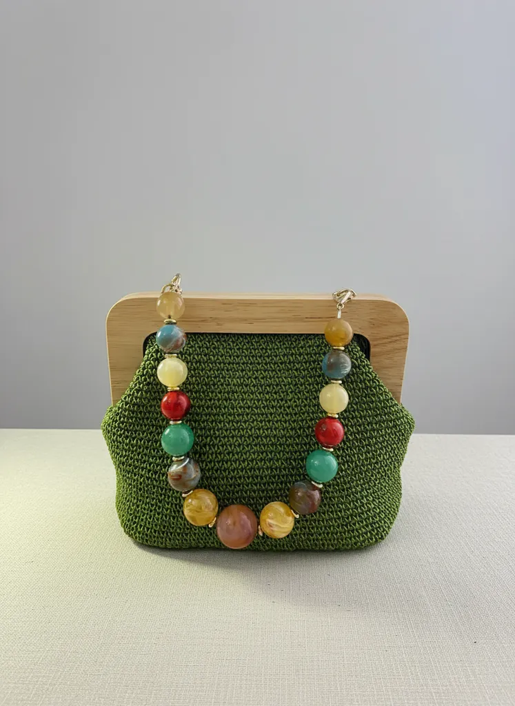 Ahşap Burslu El Örgüsü Çanta - Elma Yeşili Akrilik Saplı ve Boncuklu